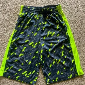 Boys Geometric Patterned Shorts - Neon Green and Black size 14/16 READ